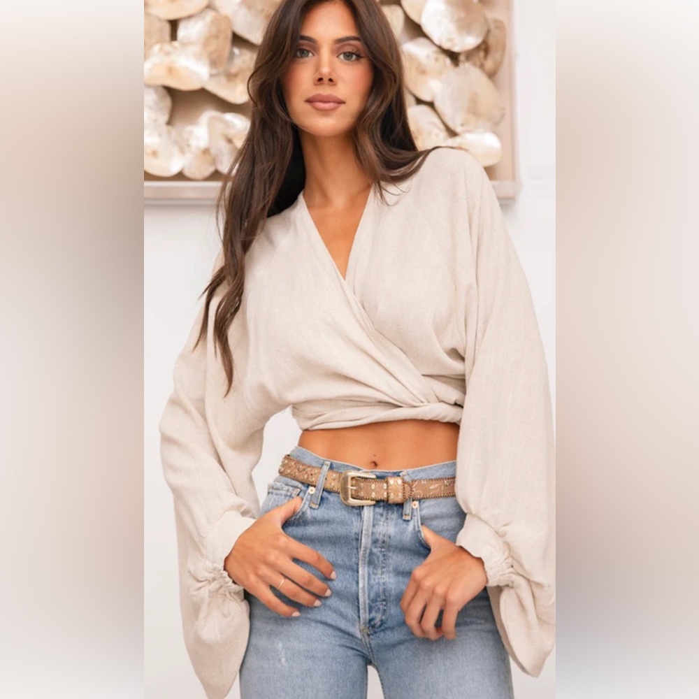 JUST BEE QUEEN sz S tan linen blend crisscross wrap/tie voluminous sleeve blouse